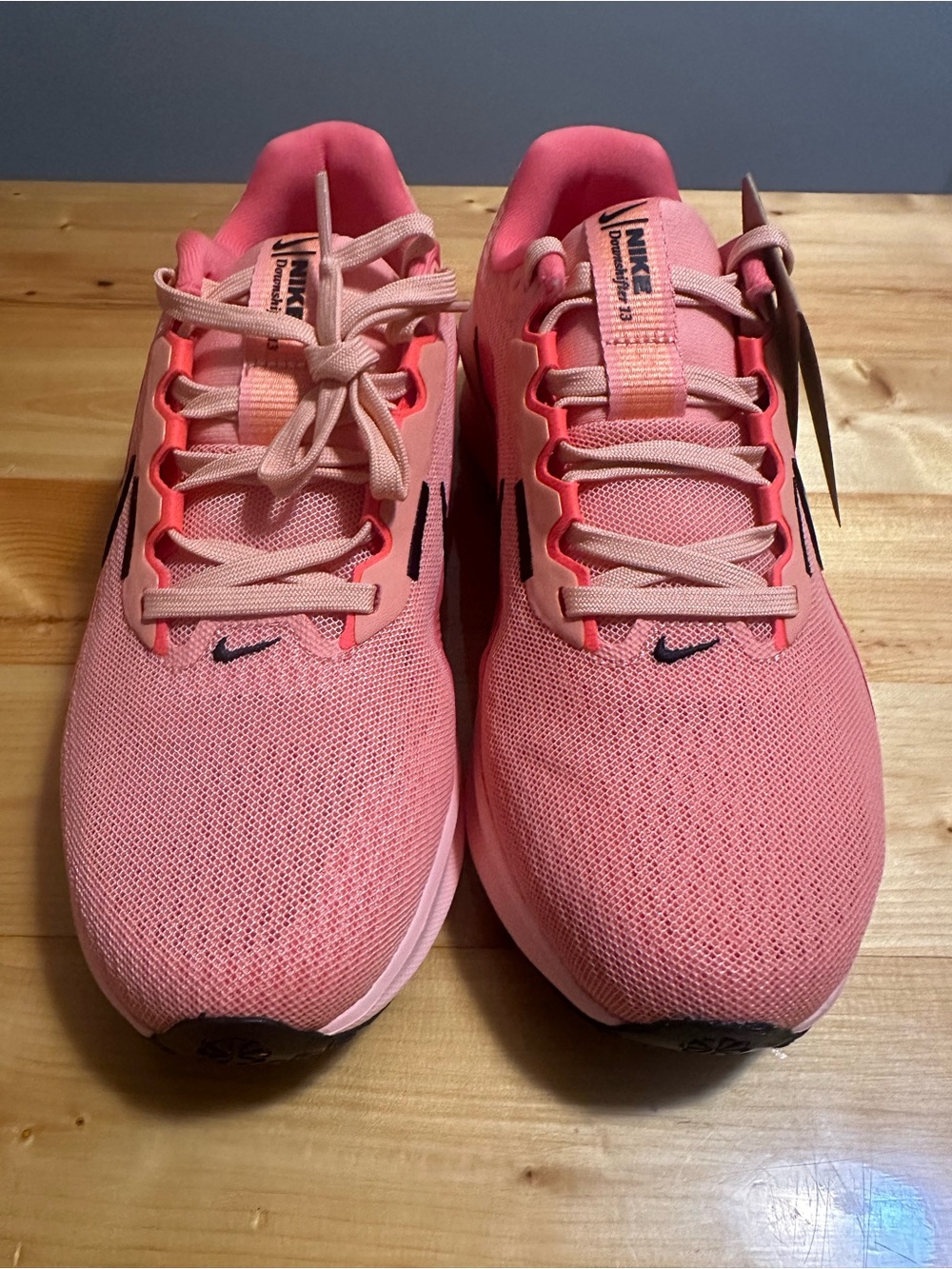 Nike Women’s Coral Pink Athletic Running Shoes